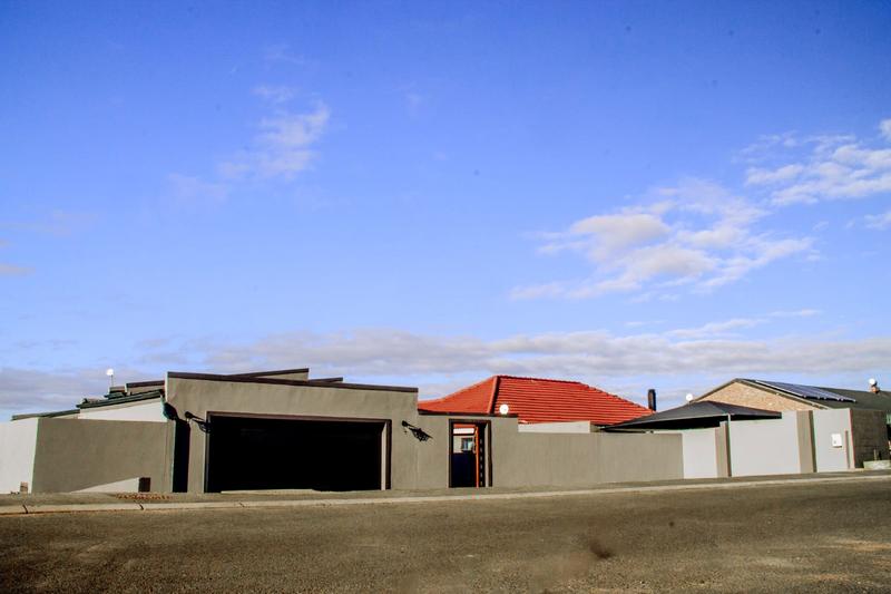 4 Bedroom Property for Sale in Darling Western Cape